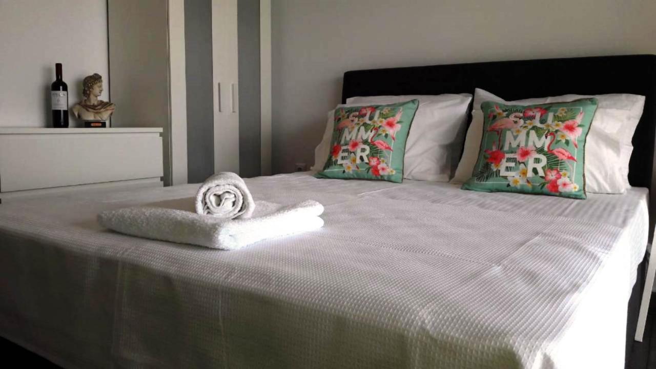 Apollo Romantic Sea View Villa Киверион Экстерьер фото